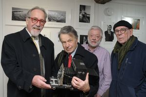 Supporting image for story