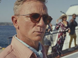 Supporting image for story: Netflix makes UK’s TV top 10 for first time with Glass Onion