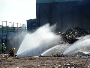 Supporting image for story: Firefighters still at Tipton blaze scene