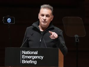 Supporting image for story: Chris Packham urges MPs to ‘listen to the science’ on climate change