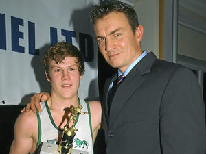 Supporting image for story: Dylan Brassington: Richie Woodhall holding auction for tragic Telford boxer, 21