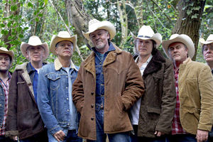 Supporting image for story: Paul Young's Los Pacaminos coming to Bilston