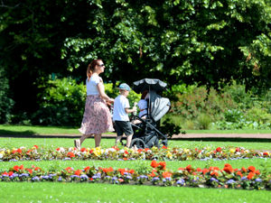Supporting image for story: West Midlands braced for sizzling record temperatures in July heatwave