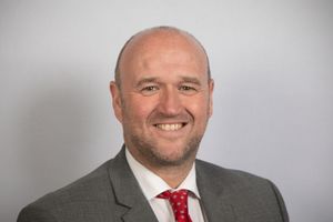 Supporting image for story: Dyfed Powys: Crime commissioner on powers of PCSOs