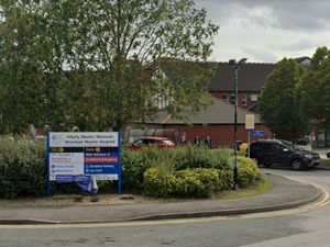Supporting image for story: Man arrested after bomb scare locks down Wrexham Maelor Hospital