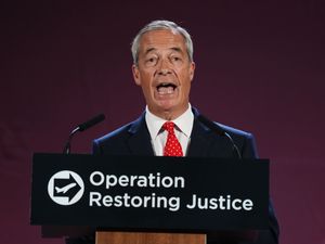Supporting image for story: Farage warns of ‘threat to public order’ without action on illegal migration