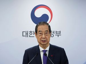 Supporting image for story: South Korean opposition submits motion to impeach acting president