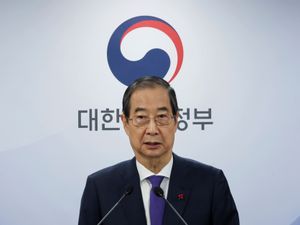 Supporting image for story: South Korean opposition submits motion to impeach acting president