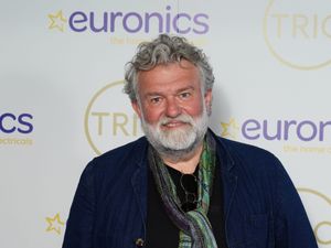 Supporting image for story: Channel 4 announces new lifestyle shows including railway series with Si King