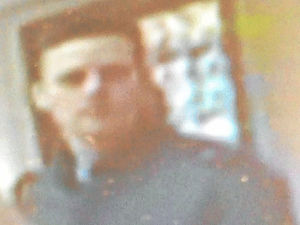 Supporting image for story: CCTV appeal over diamond ring theft