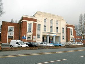 Supporting image for story: Health centre plan for shut historic Smethwick swimming pool