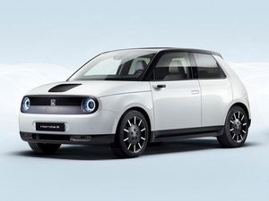 Supporting image for story: Honda brings forward plan to electrify all models to 2022