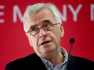 Supporting image for story: ‘Dictator’ Johnson running No 10 like Bullingdon Club, claims McDonnell