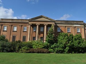 Supporting image for story: Himley Hall to shut over coronavirus fears