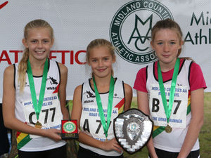 Supporting image for story: W&B trio race to Midlands title success