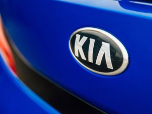 Supporting image for story: Kia and Hyundai launch global competition to invest in EV and battery start-ups