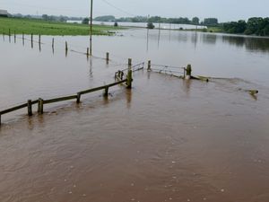 Supporting image for story: Flood alert remains in place for Staffordshire river that previously burst its banks