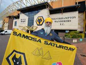 Supporting image for story: Popular samosa stall to return to Molineux in support of Dementia UK