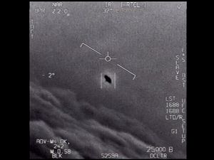 Supporting image for story: US report ‘makes no definitive finding about UFOs’