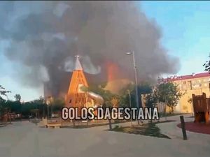 Supporting image for story: Police officers, civilians and priest killed in attacks in Russia