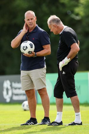 Supporting image for story: 40 years on from a Wolves trip to Brentford in midst of most troubling times