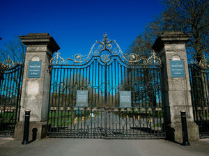 Supporting image for story: Himley Hall country and vintage festival cancelled