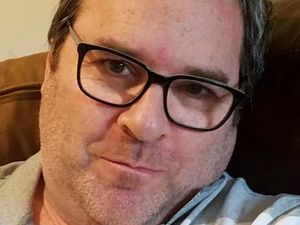 Supporting image for story: Five youths in court after man fatally stabbed near supermarket