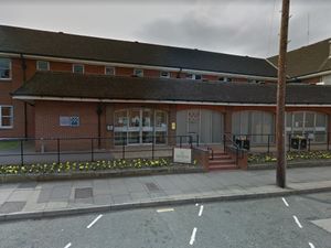 Supporting image for story: Councillor fears 'worrying' consequences over lack of access to dentists in Lichfield