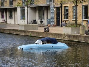 Supporting image for story