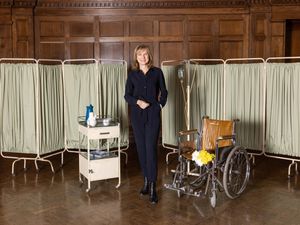 Supporting image for story: Antiques Roadshow special to trace history of nursing
