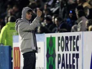 Supporting image for story: Crowd trouble at AFC Telford v Nuneaton close