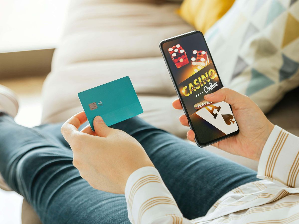 Gordon Brown backs gambling tax reform to tackle child poverty