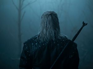 Supporting image for story: First look at Liam Hemsworth as Geralt in The Witcher season four