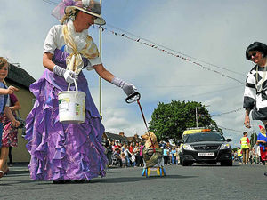Supporting image for story: Shifnal Carnival in pictures