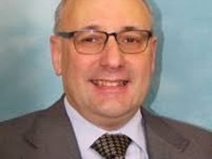 Supporting image for story: Calls for council's internal auditors to probe planning performance