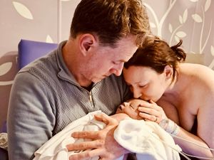 Supporting image for story: Couple take legal action after daughter dies hours after birth