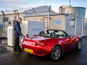 Supporting image for story: Mazda completes 1,000-mile drive across UK using fossil-free fuels