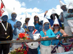 Supporting image for story: Llanfair Caereinion carnival fun