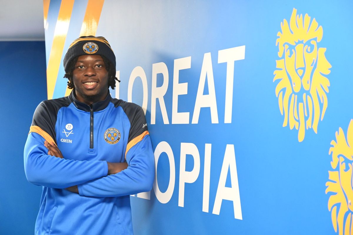Shrewsbury Town sign Wolves youngster Temple Ojinnaka on loan