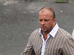 Supporting image for story: Wolverhampton tanning studio boss drug dealer Darren Bradley must pay £405k