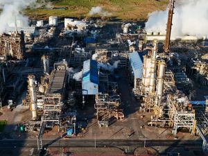 Supporting image for story: Push made to sell Mossmorran site but no ‘viable offer’ received, say bosses