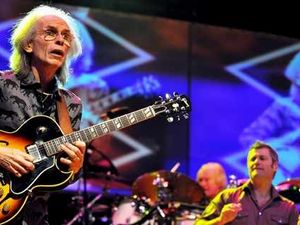 Supporting image for story: Concert review: Yes at Birmingham Symphony Hall