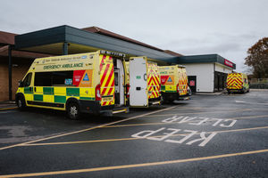 LAST COPYRIGHT SHROPSHIRE STAR JAMIE RICKETTS 16/11/2021 - GV - Telford A & E.
