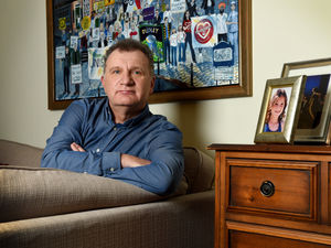 Supporting image for story: Peter Lowe calls on Labour to unite for mayoral election