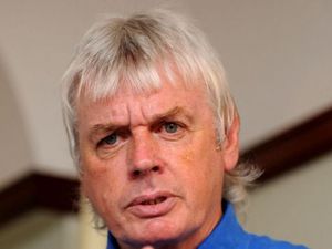 Supporting image for story: Crossed wires in Icke's 5G virus claims