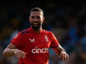 Supporting image for story: Saqib Mahmood benefitting from ‘player-coach relationship’ with Chris Jordan