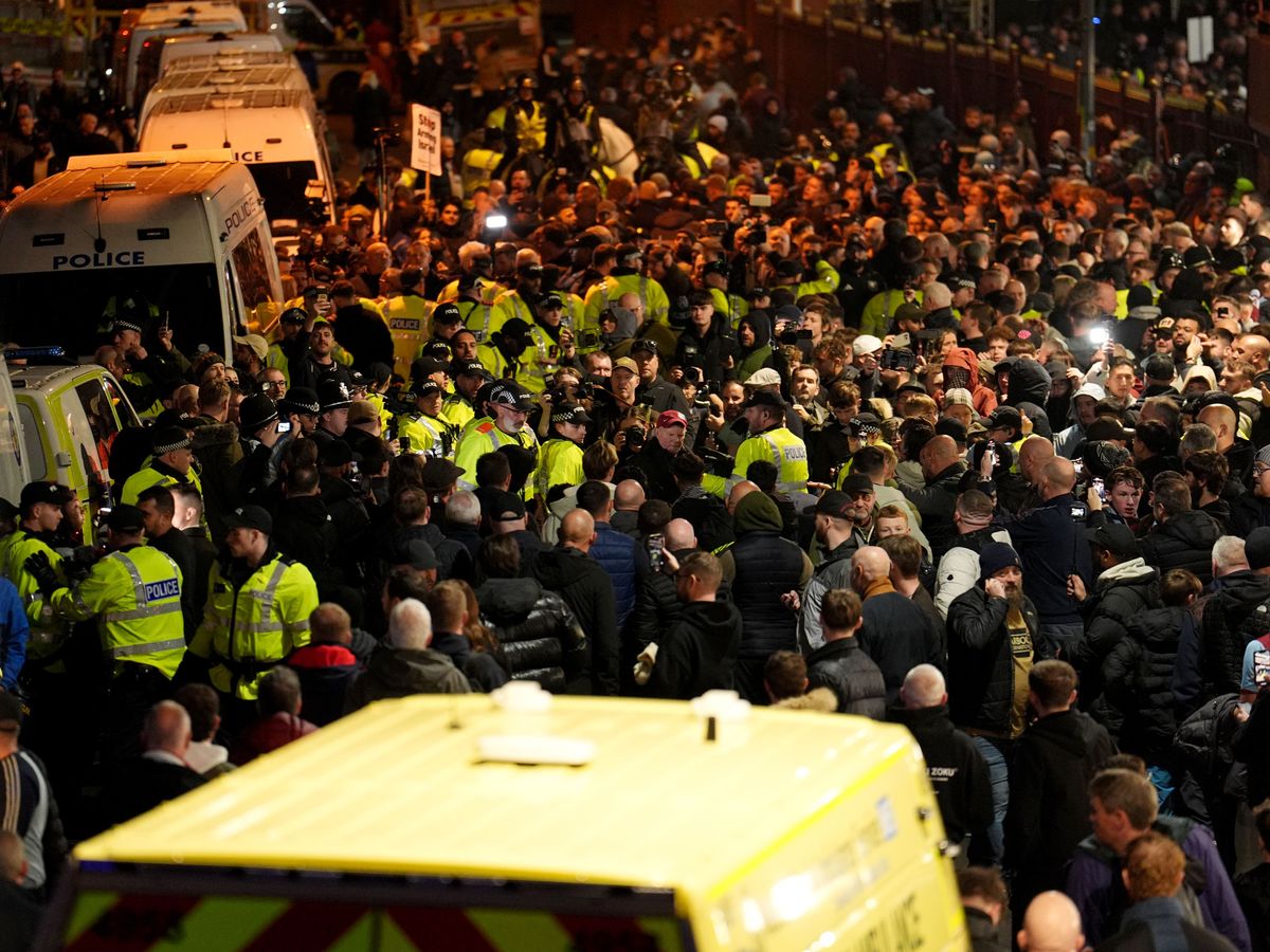 Arrests made amid protests before Aston Villa-Maccabi Tel Aviv game