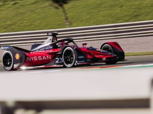 Supporting image for story: Nissan to provide Formula E powertrains to McLaren