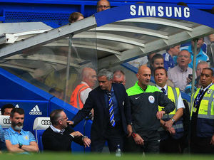 Supporting image for story: Paul Lambert proud of Aston Villa at Chelsea