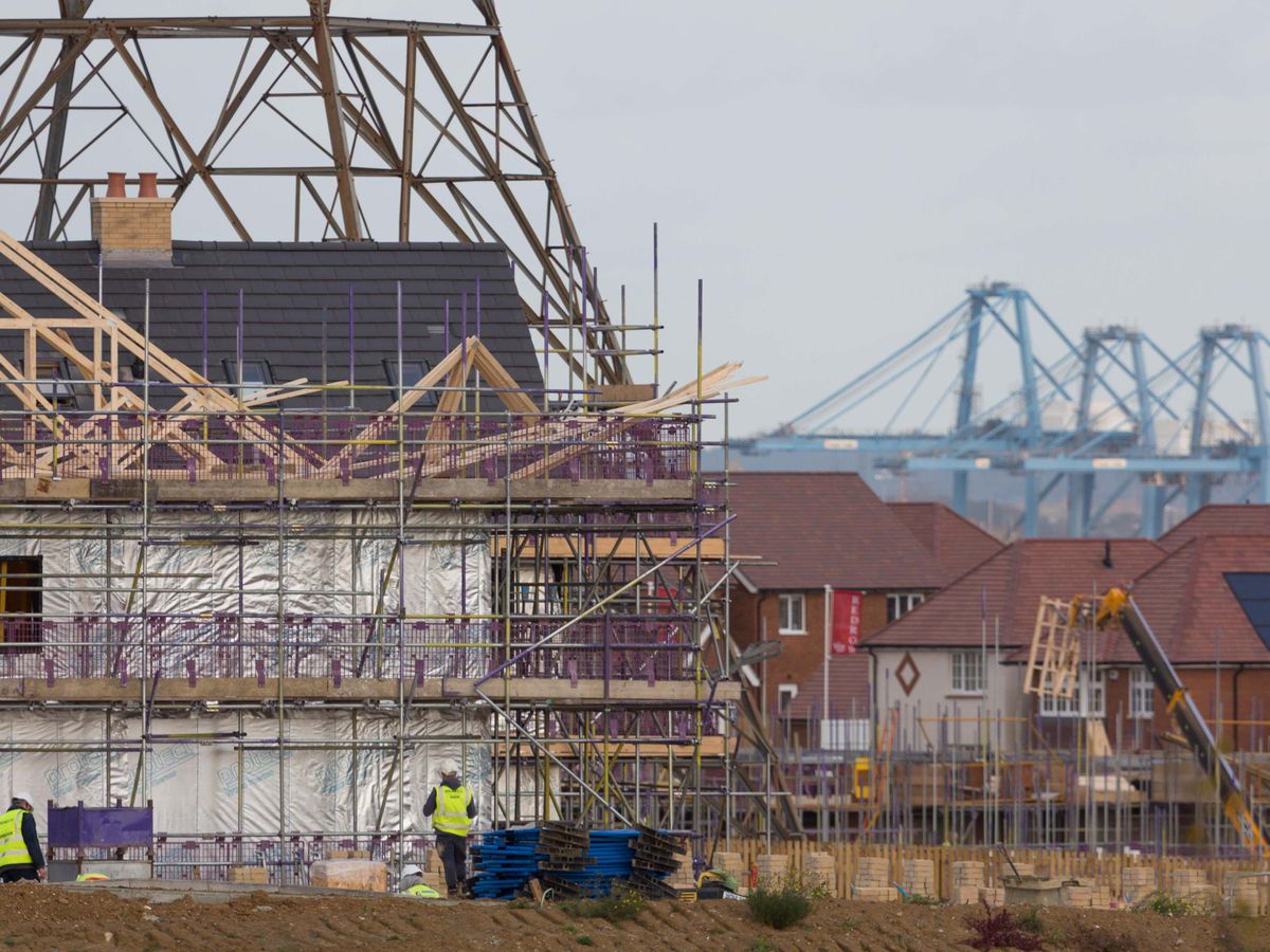 Construction firms cut jobs at fastest rate since 2020 despite signs of recovery